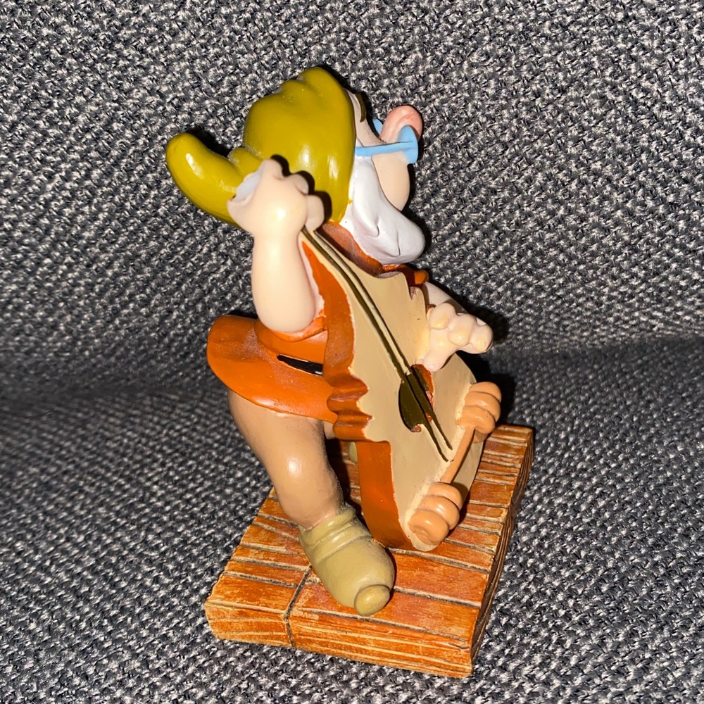 Doc Snow White and the seven dwarfs figurine - Picture 4 of 5
